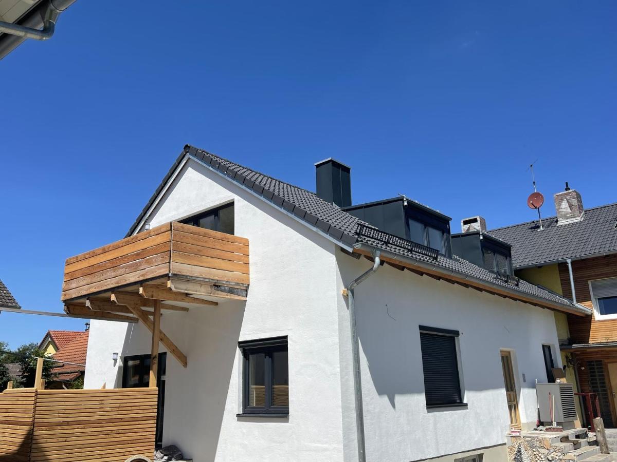 Appartamento Casa Verde: Kueche, Tv, Nespresso, Im Gruenen *